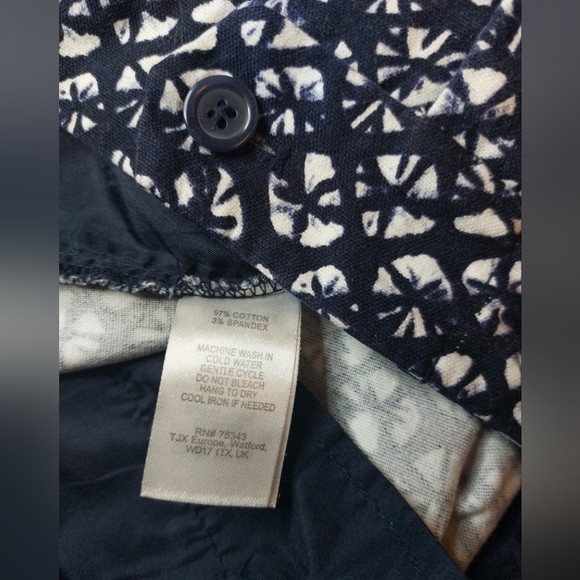 Cynthia Rowley Indigo White Printed Dress Shorts Size 14 Office Date Party Boho - Picture 6 of 9